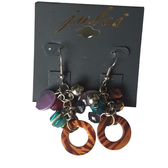 Jules Earrings - Picture 6 of 6